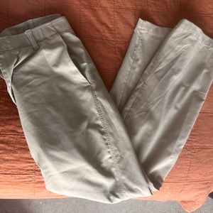 UnderArmor Gold Khakis 34x30